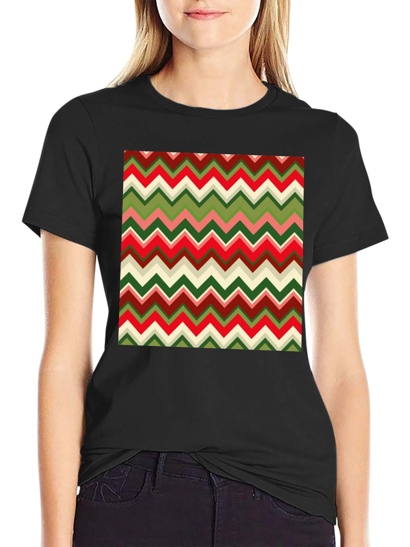 Chevron Pattern Tee - Retro Style Graphic Print T-Shirt