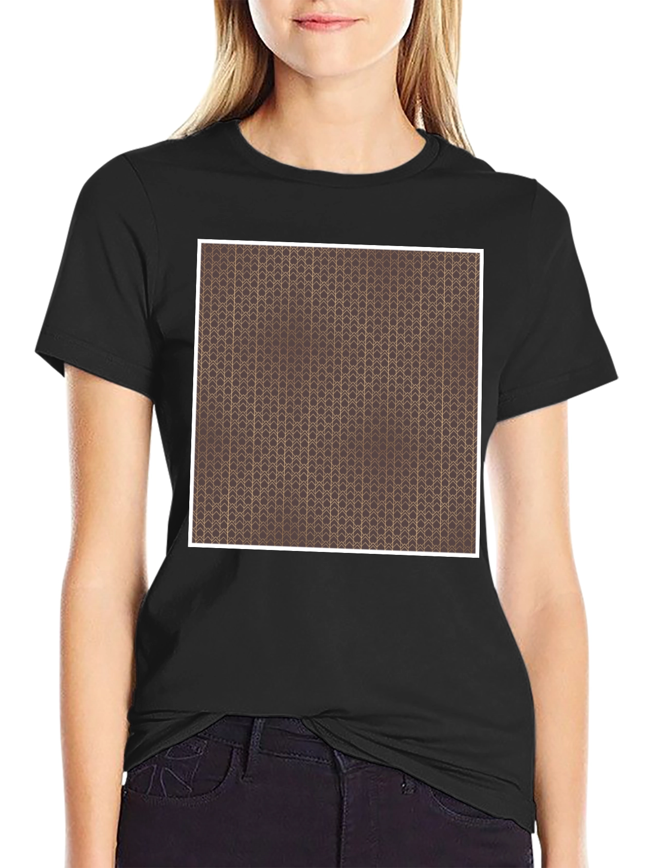 Geometric Pattern Tee - Stylish Everyday Wear