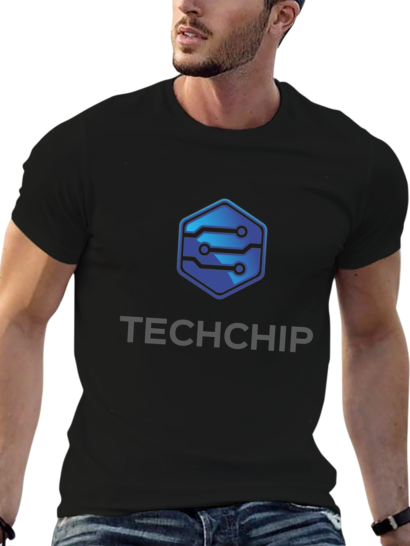 TechChip Black T-Shirt: Modern Circuit Design