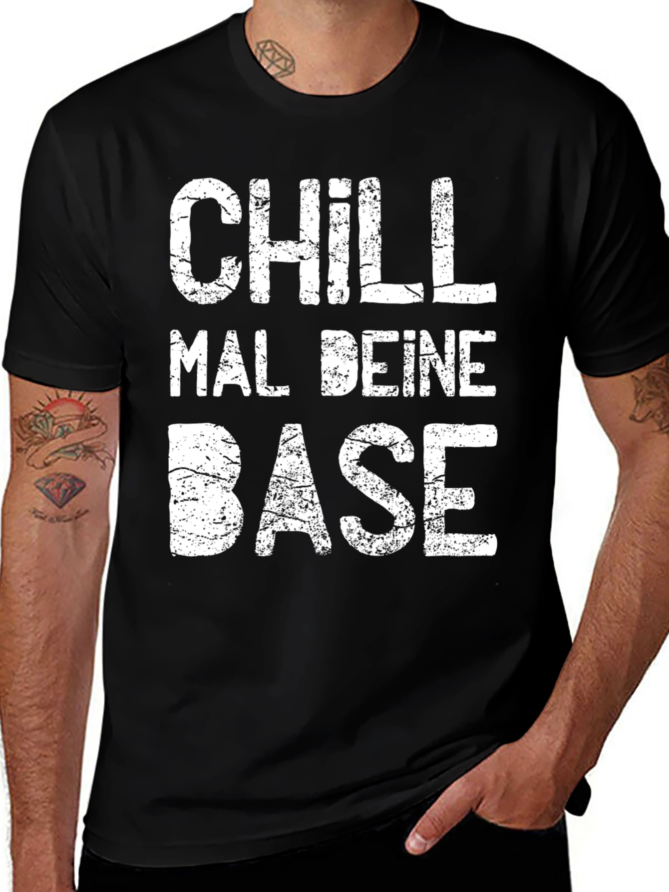 Chill Mal Deine Base Graphic T-Shirt