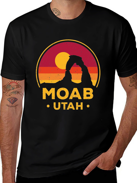 Moab Utah T-Shirt - Desert Landscape Graphic Tee