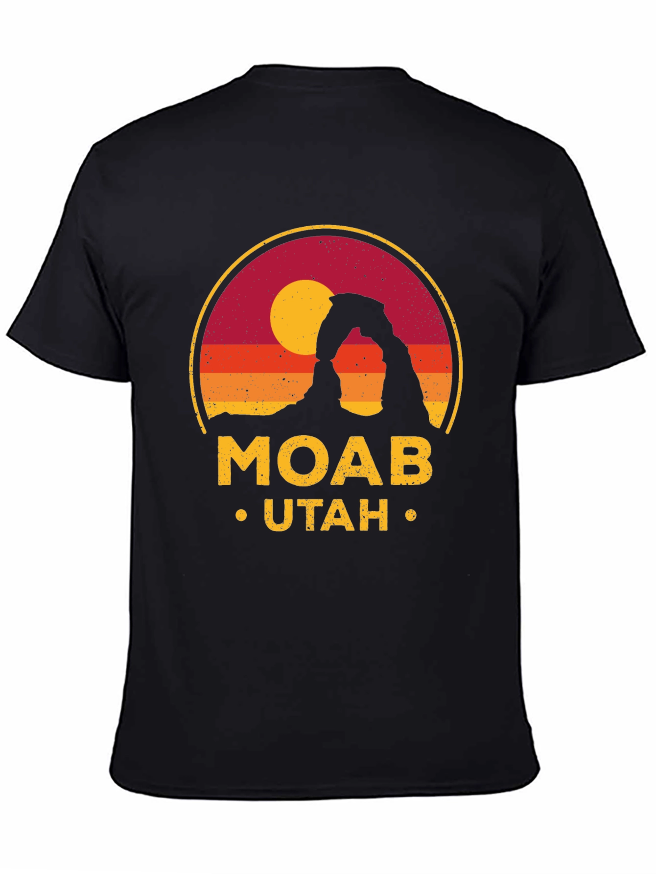 Moab Utah T-Shirt - Desert Landscape Graphic Tee