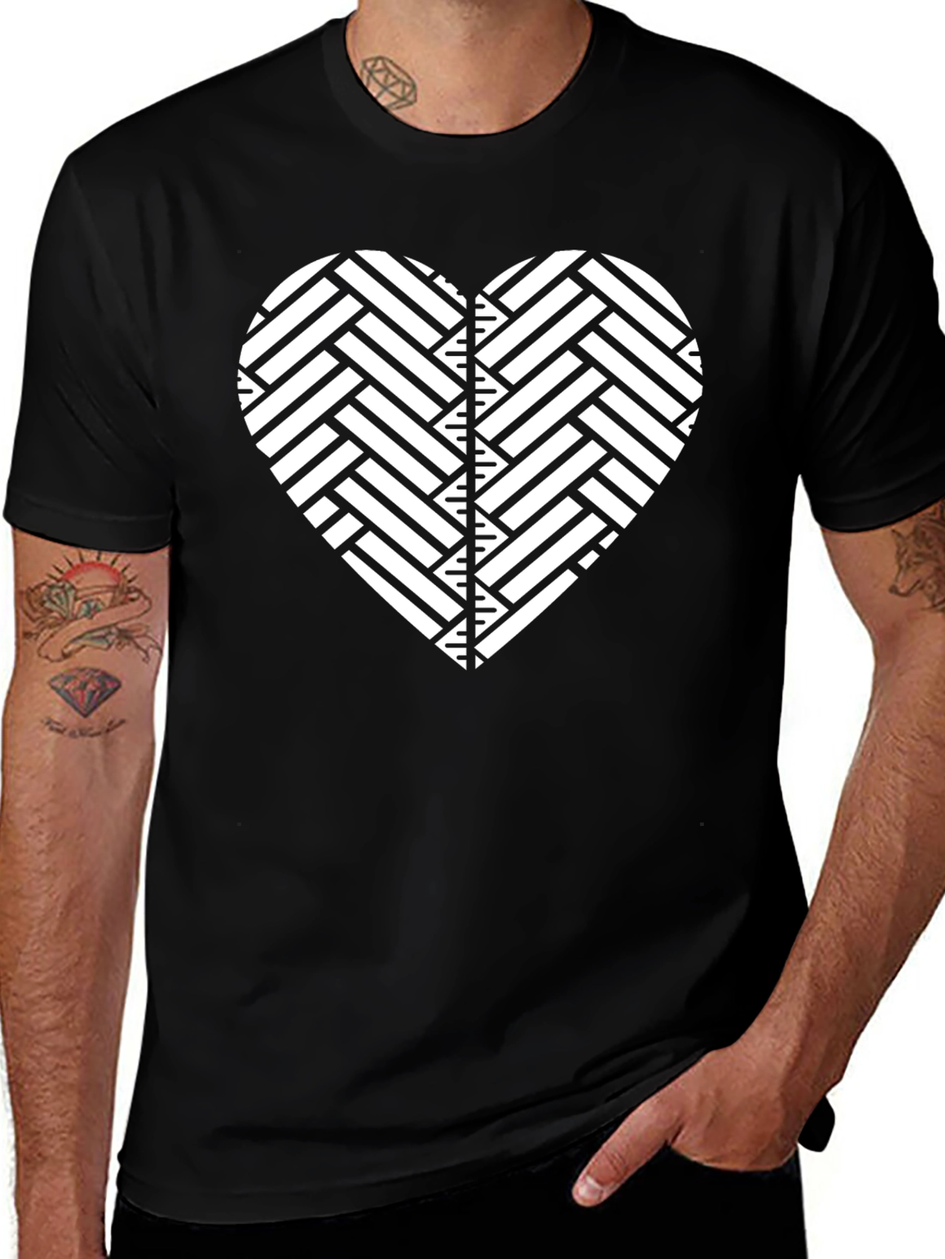 Geometric Heart Graphic Black T-Shirt