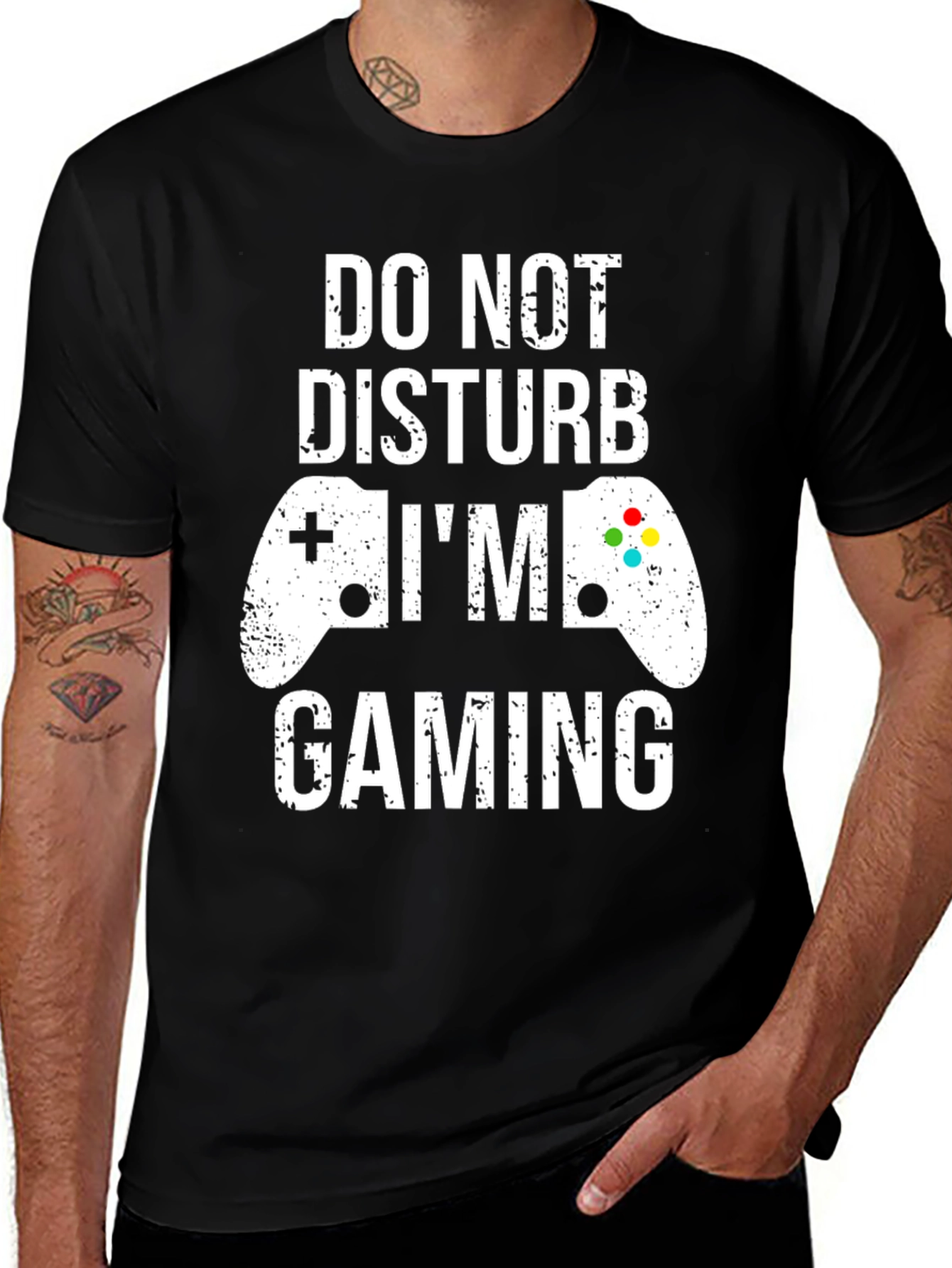 Gamer T-Shirt: Do Not Disturb Im Gaming
