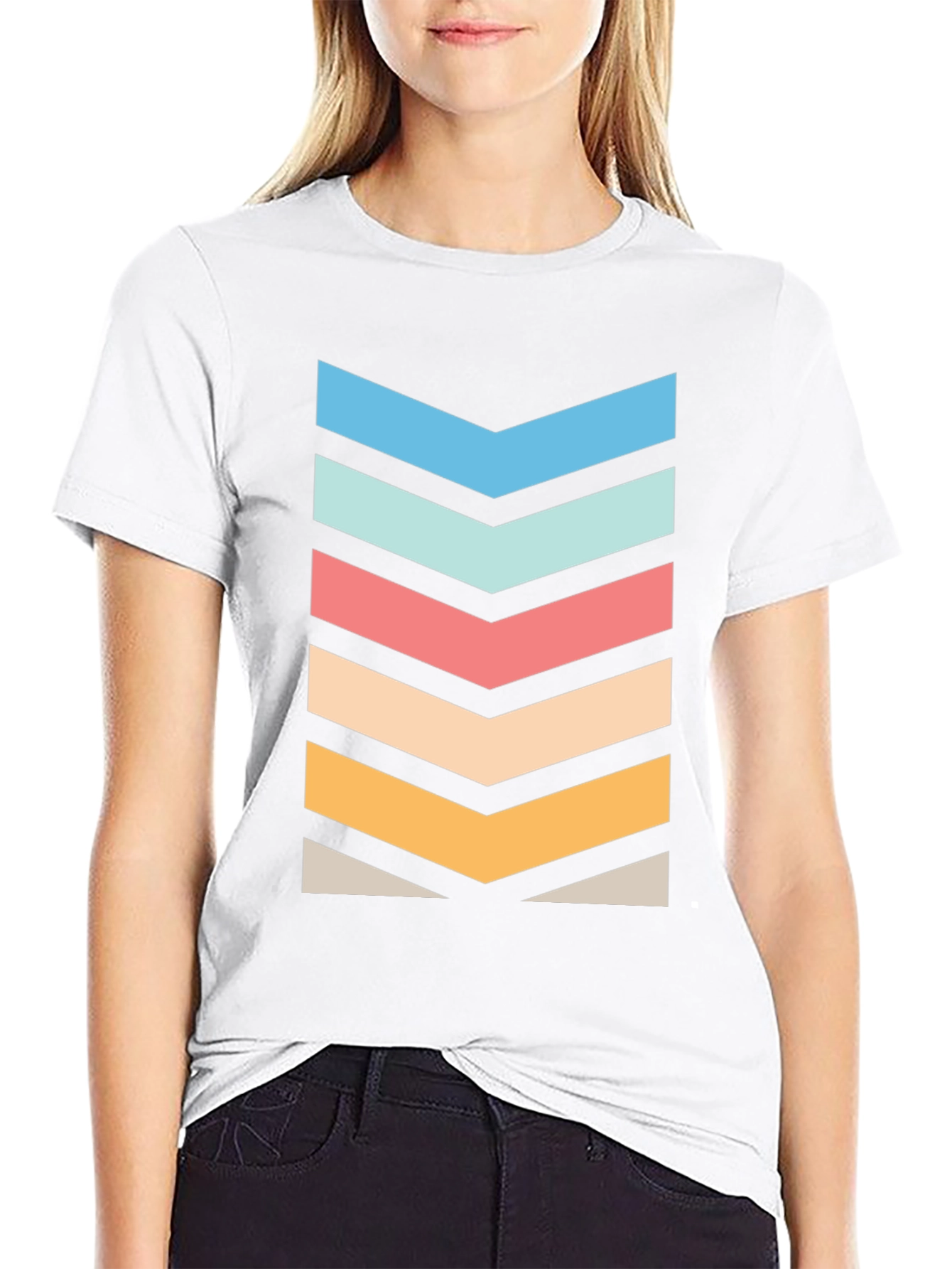 Retro Chevron Graphic Tee - Stylish Black T-Shirt