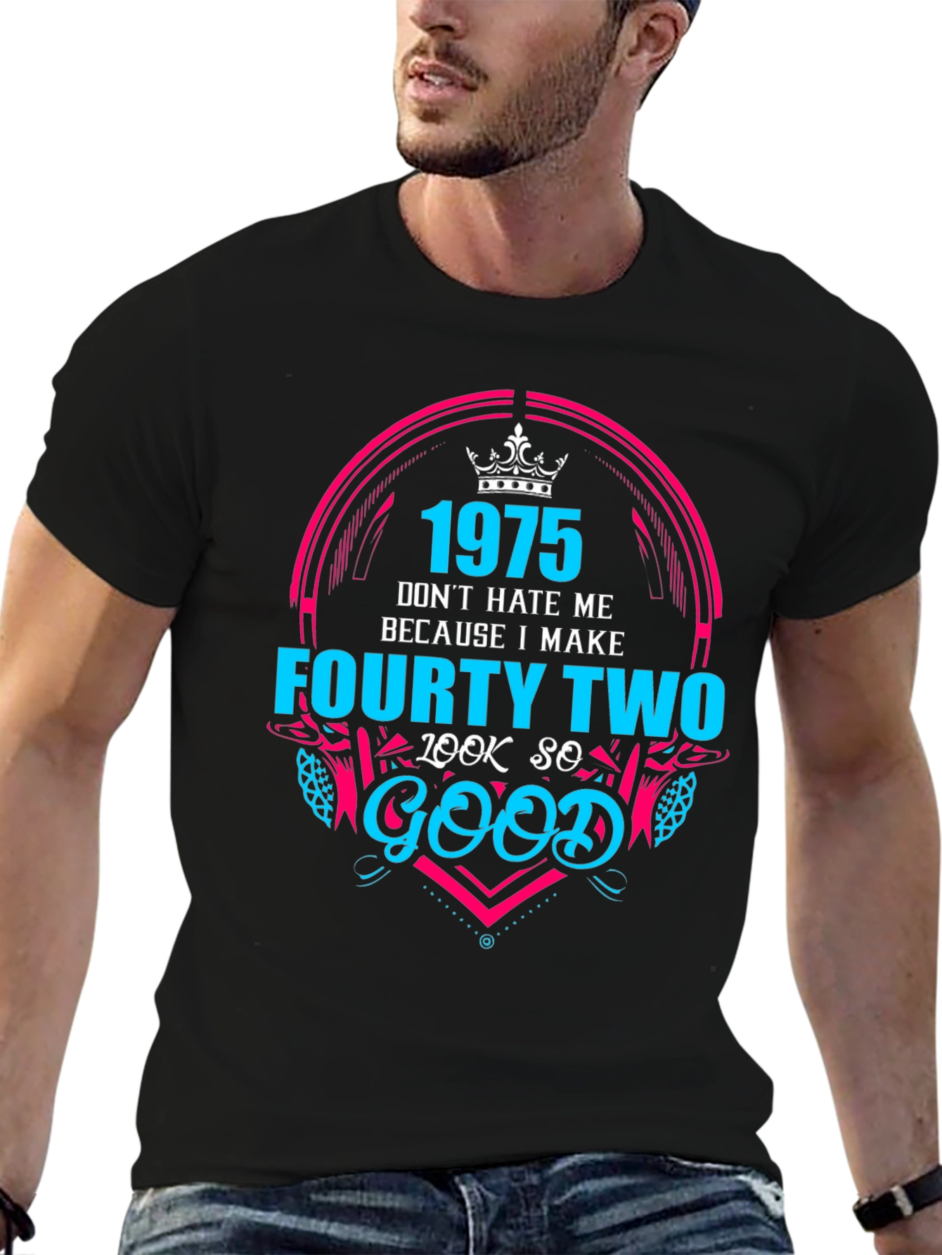 1975 Forty-Two Birthday Graphic T-Shirt