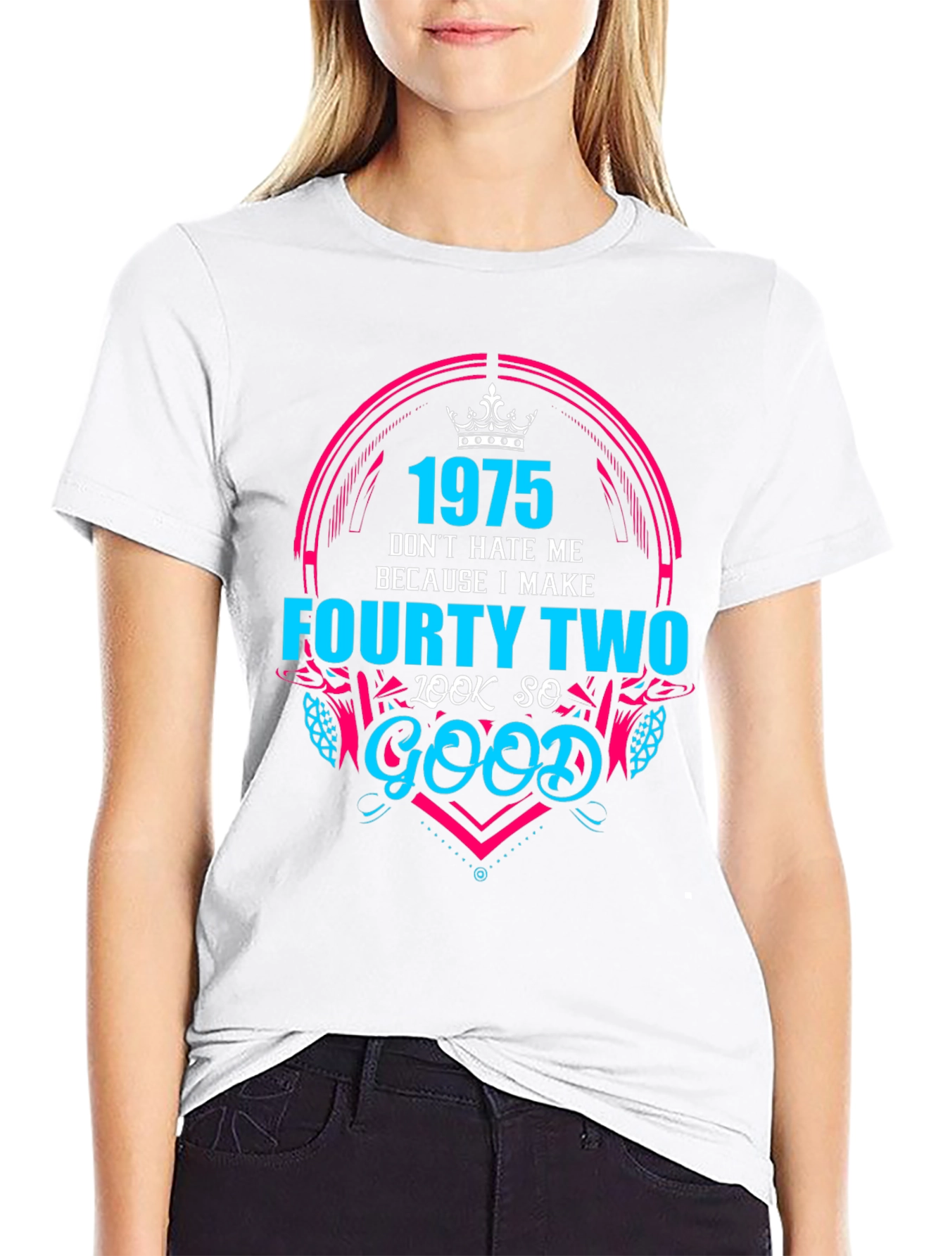 1975 Forty-Two Birthday Graphic T-Shirt