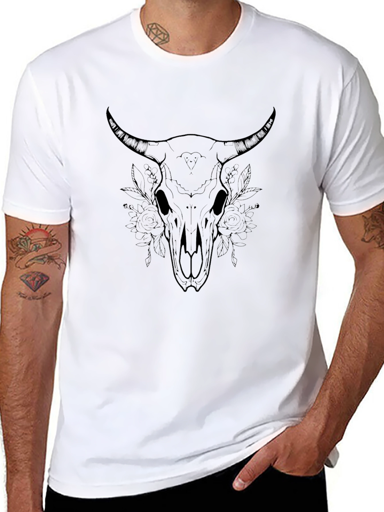 Black Bull Skull Graphic Tee - Stylish & Edgy
