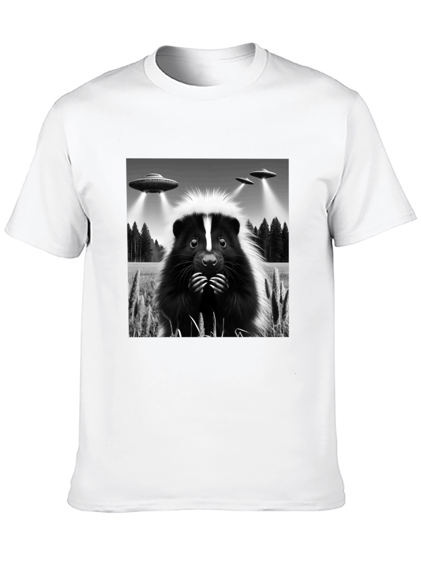 Skunk Alien Abduction Graphic Tee - Black Cotton