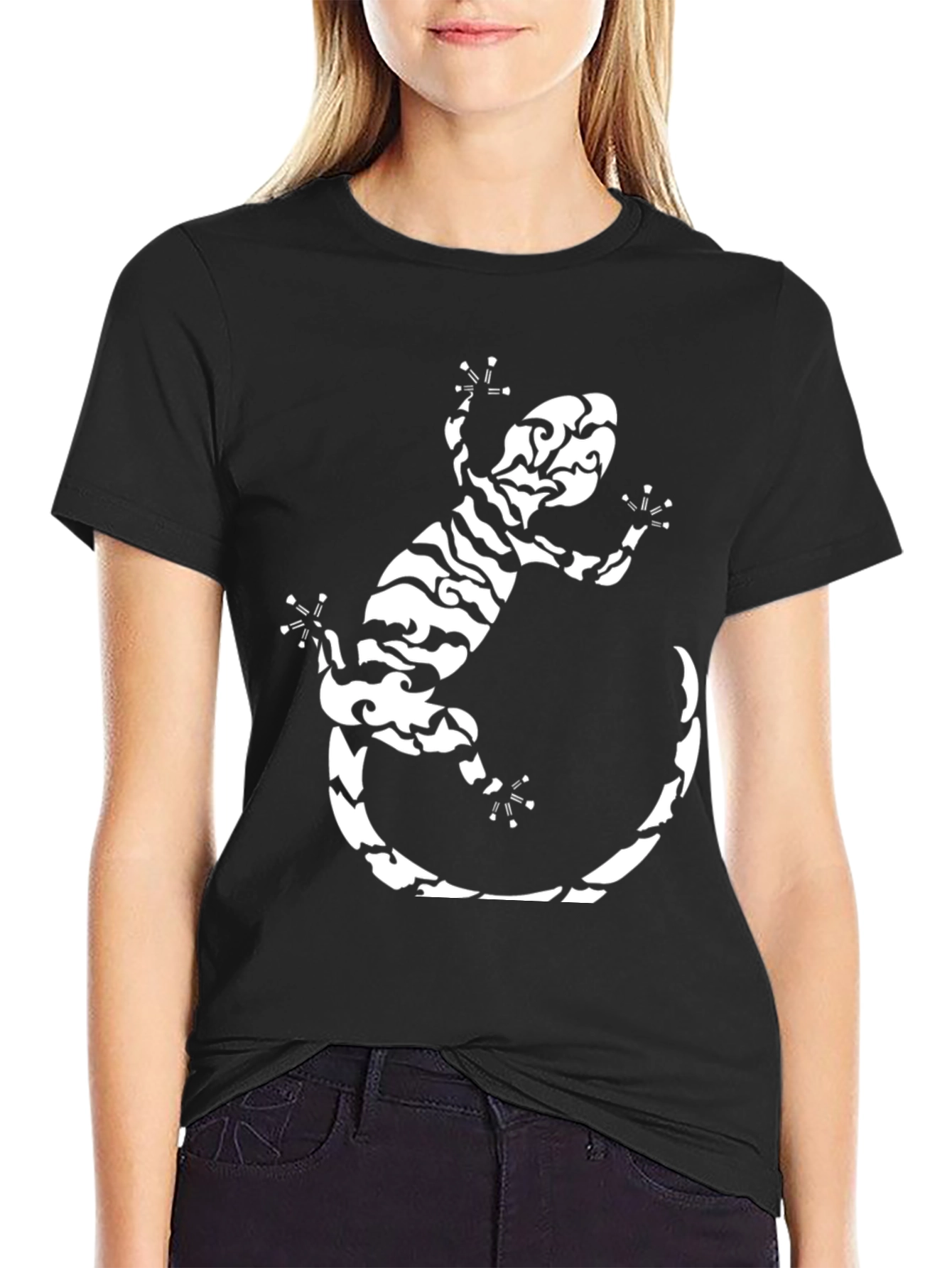 Tribal Gecko Graphic Tee - Stylish Black T-Shirt