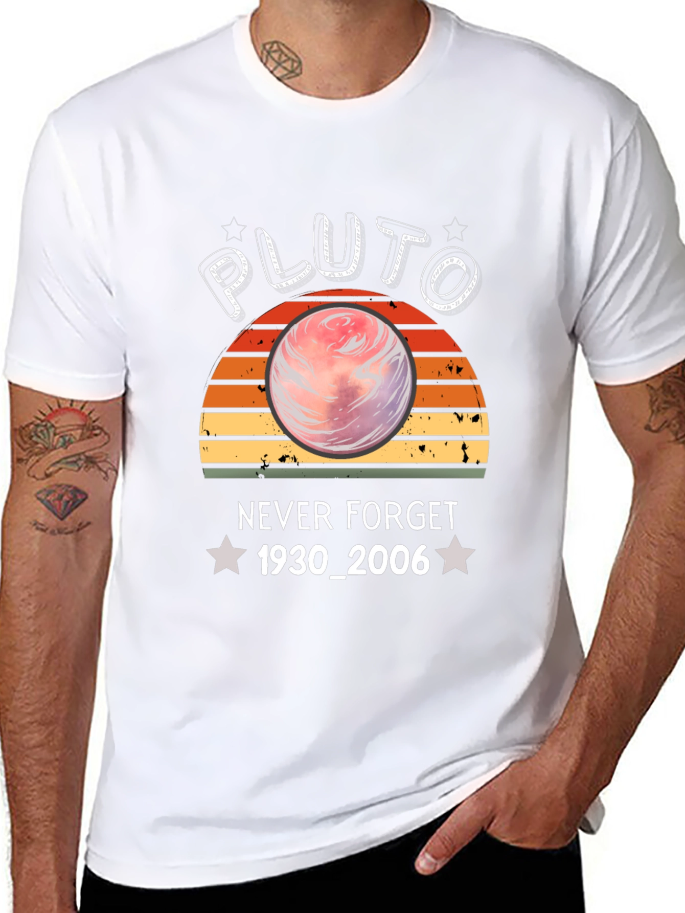 Pluto Never Forget T-Shirt - Retro Planet Design