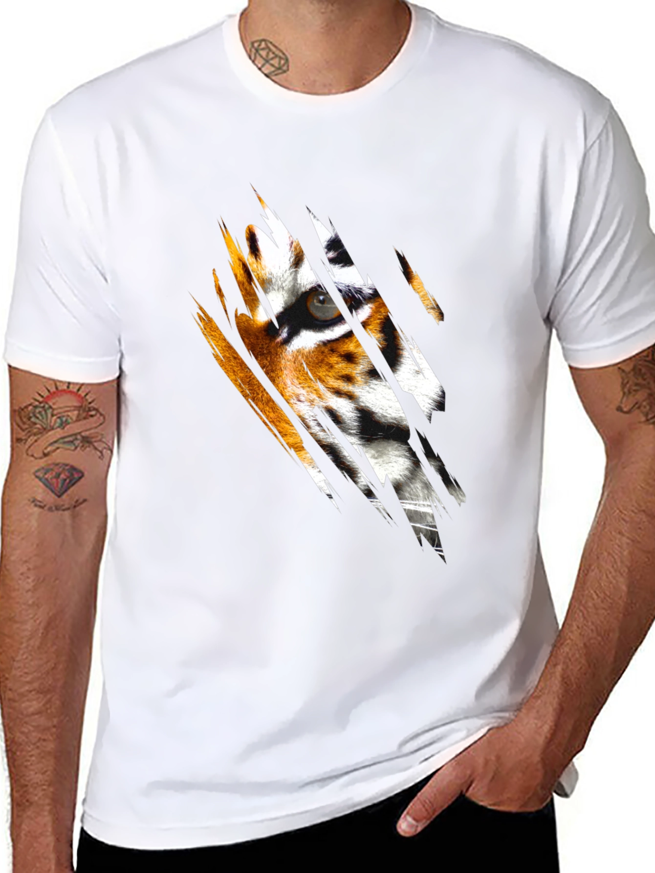 Tiger Eye Graphic Black T-Shirt