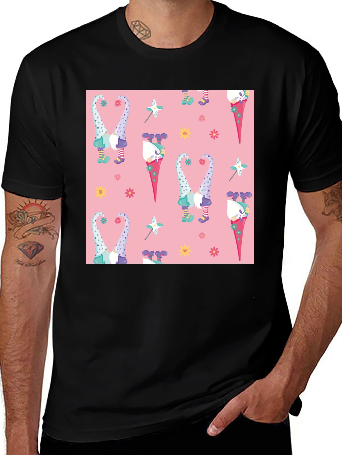 Novelty Gnome Pattern T-Shirt