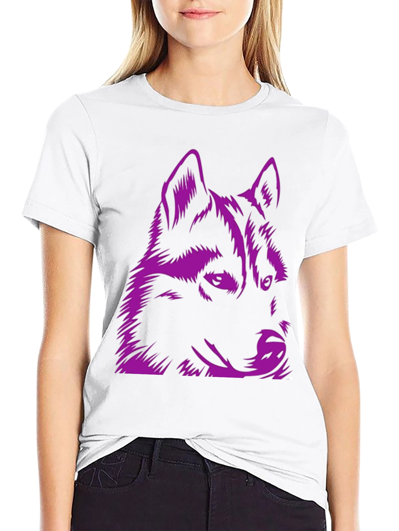Wolf Graphic Tee - Modern Fit