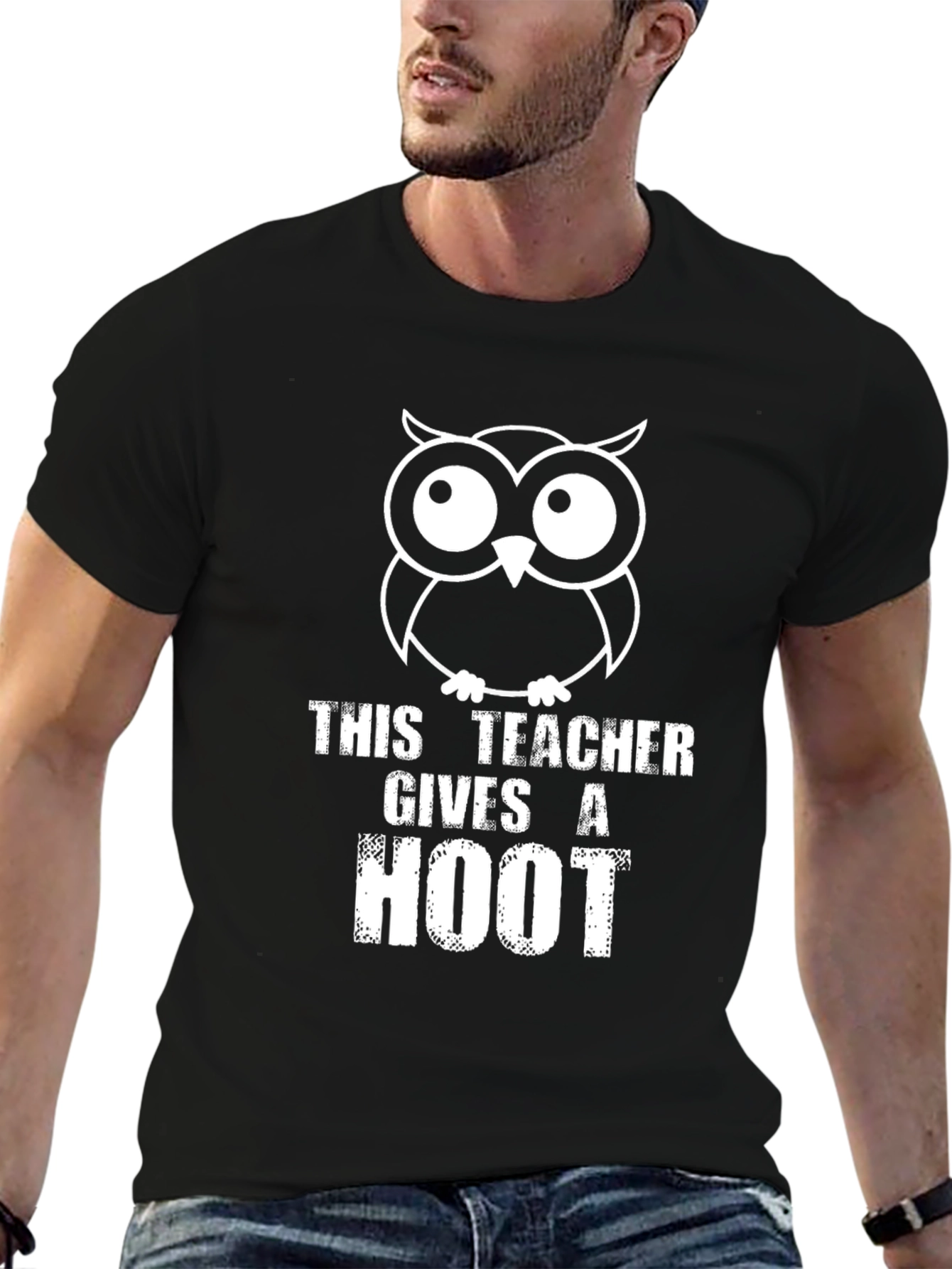Teacher Owl T-Shirt - This Teacher Gives A Hoot