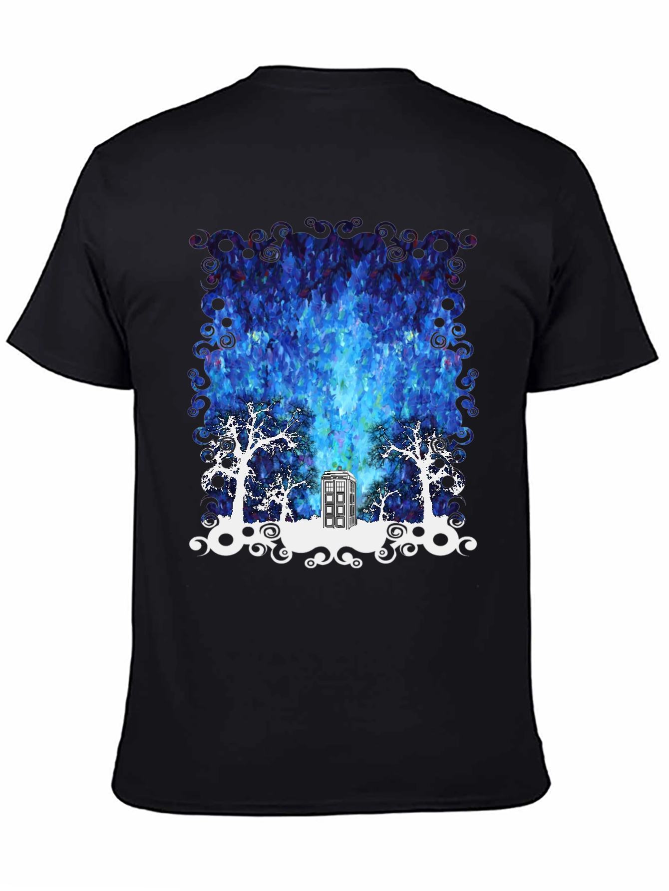 Time Traveler T-Shirt: Tardis in Starry Night