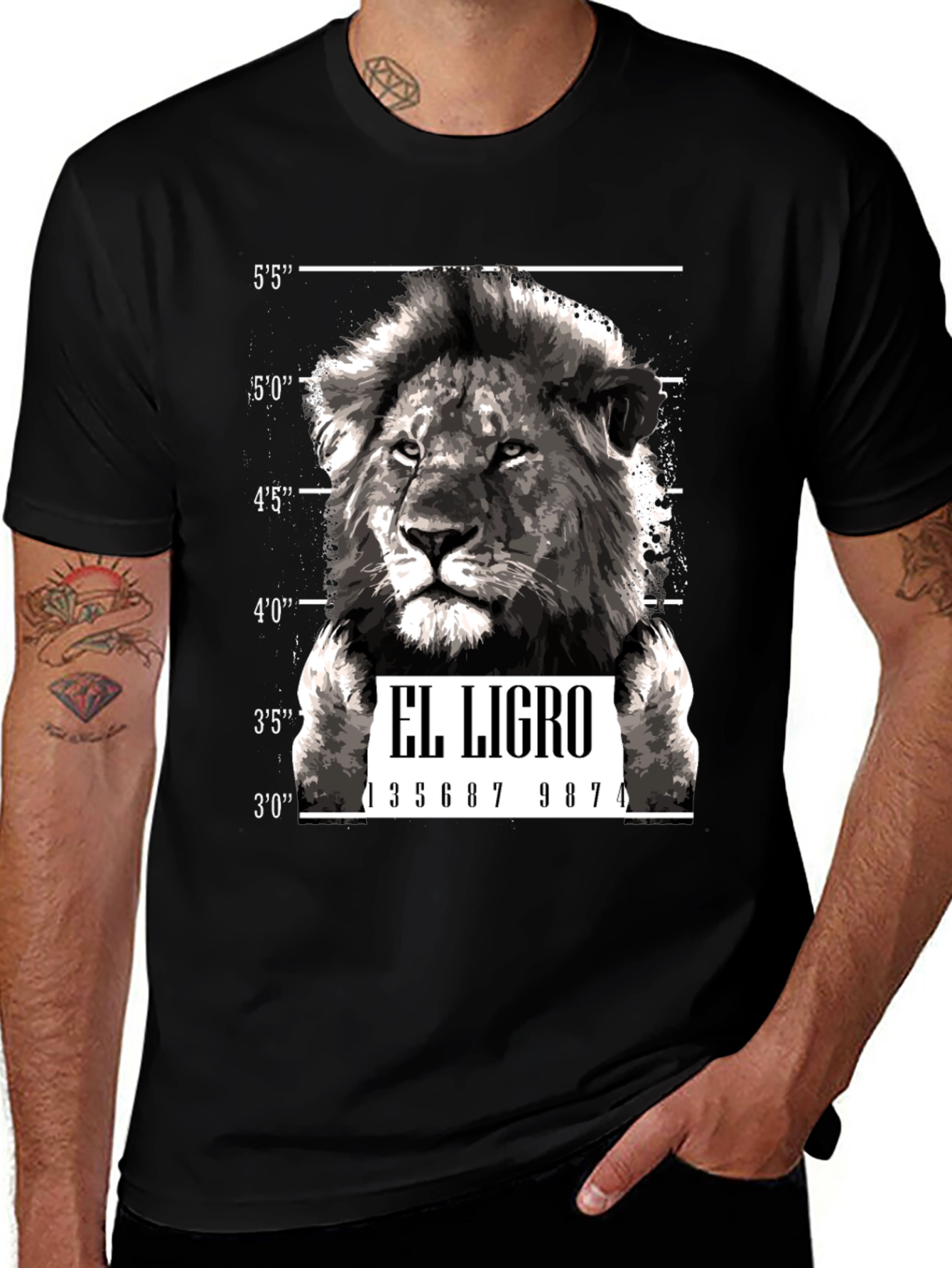 El Ligro Lion Mugshot Graphic T-Shirt