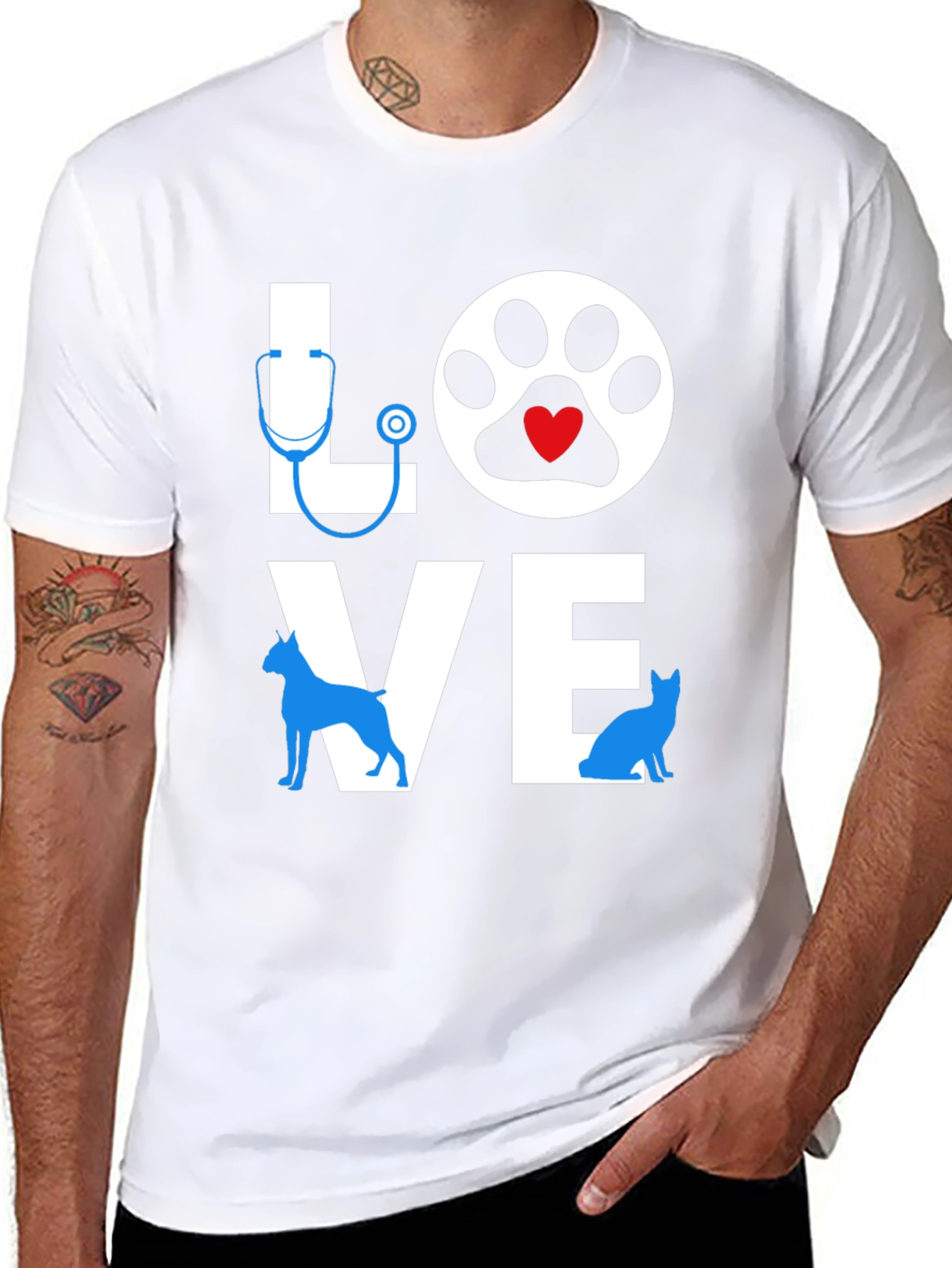 Love Vet T-Shirt - Dog & Cat Paw Design